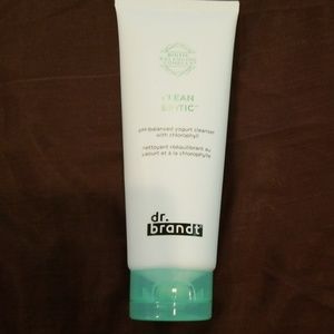 Dr Brandt clean biotic cleanser